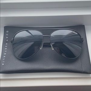 Quay Australia all black Vivienne sunglasses